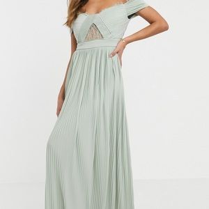 ASOS DESIGN Sage Premium lace/pleat maxi dress